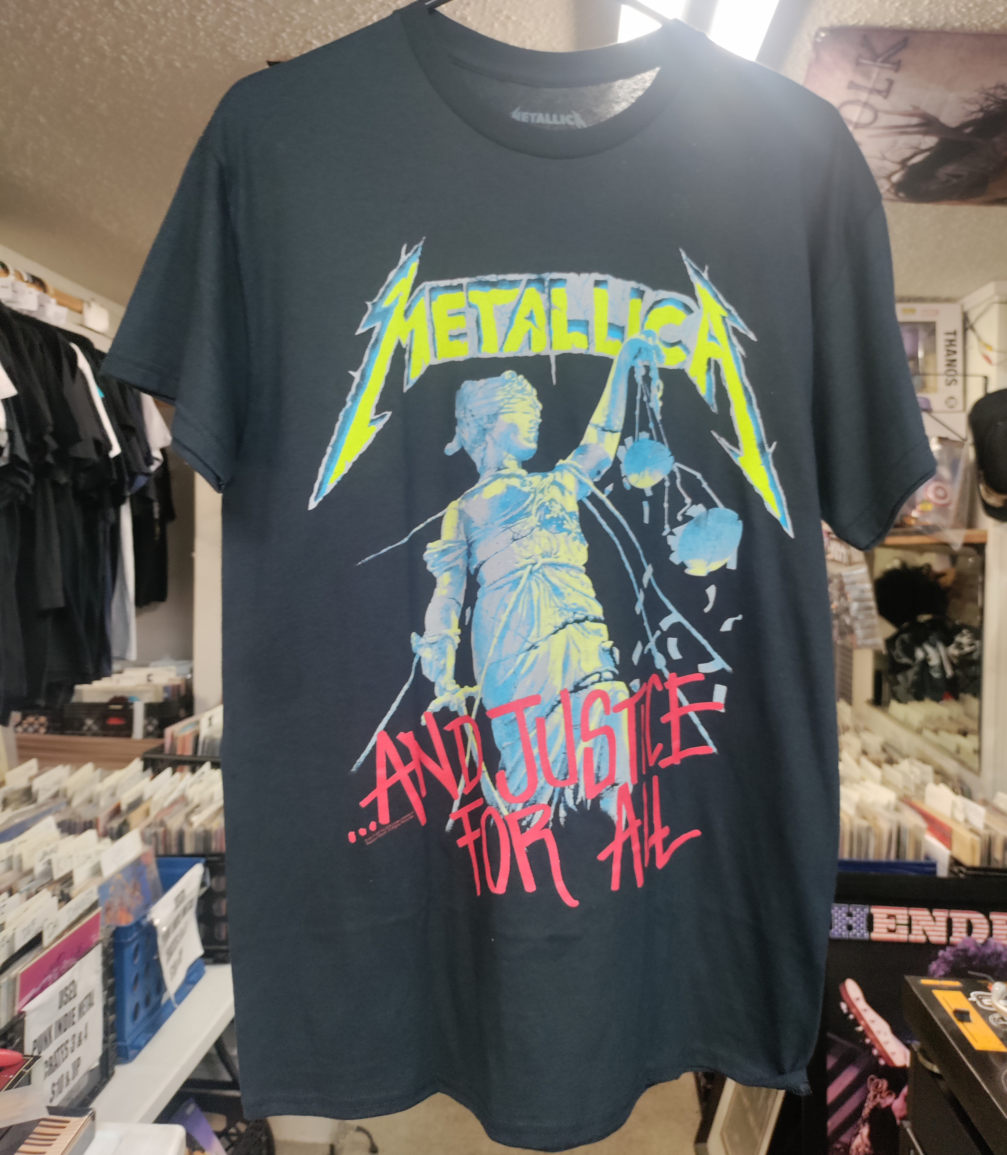 Metallica Hammer Of Justice Crushes You Tshirt Medium NEW