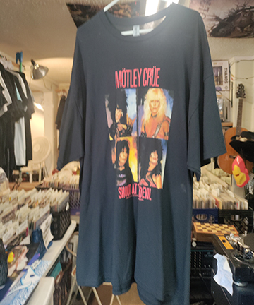 Motley Crue Shout At The Devil Tshirt XXLarge NEW