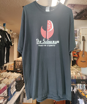 The SUbways Young For Eternity 2005 Tshirt Large VINTAGE